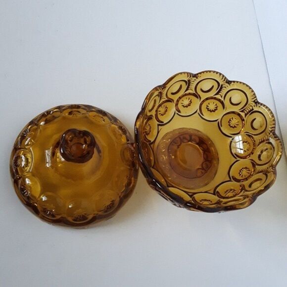 L. E. Smith Moons and Stars Vintage Amber Glass Candy Dish with Lid - Picture 2 of 12